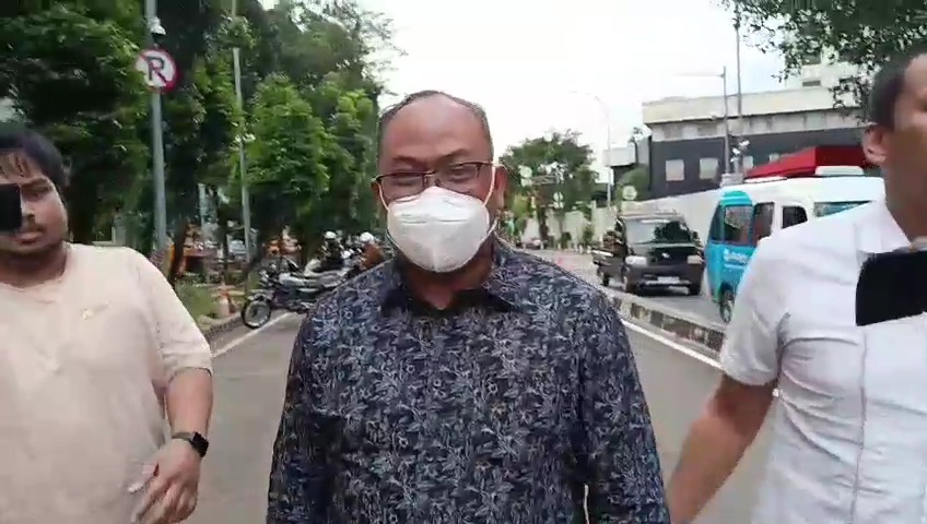 Staf Ahli Menhub Robby Kurniawan Bungkam Usai Diperiksa KPK di Kasus DJKA