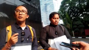 Kepala Divisi Hukum dan Investigasi ICW Wana Alamsyah di Gedung KPK, Jakarta, Kamis, 7/5/2026 | Muhammad Reza/Forum Keadilan