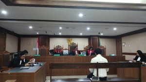 Direktur Utama (Dirut) PT Terra Drone Indonesia Michael Wisnu Wardhana saat menjalani sidang tuntutan di ruang sidang Pengadilan Negeri Jakarta Pusat (PN Jakpus), Senin, 11/5/2026 | Syahrul Baihaqi/Forum Keadilan