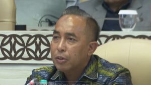 Anggota Komisi V DPR RI dari Fraksi NasDem Mori Hanafi dalam rapat kerja dengan Komisi V DPR RI, di Kompleks Parlemen, Senayan, Jakarta, Rabu, 13/5/2026 | YouTube TVR Parlemen