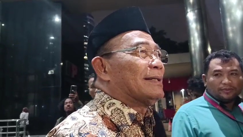 Usai Diperiksa KPK soal Kuota Haji, Muhadjir Effendy: Aman, Aman, Aman