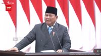 Presiden Prabowo Subianto saat berbicara mengenai Kerangka Ekonomi Makro dan Pokok-pokok Kebijakan Fiskal (KEM-PPKF) dalam Rapat Paripurna bersama DPR RI di Kompleks Parlemen, Senayan, Jakarta, Rabu, 20/5/2026 | YouTube Sekretariat Presiden