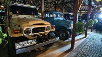 Tiga Mobil Toyota Hardtop & 1 Alphard yang disita KPK | Ist