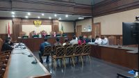 Orlando Hamonangan Sianipar selaku Kepala Seksi Intelijen Kepabeanan (paling kiri) saat menjadi saksi di Pengadilan Tipikor Jakarta, Rabu, 20/5/2026 | Syahrul Baihaqi/Forum Keadilan