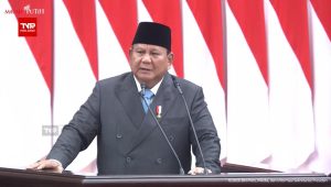 Presiden Prabowo Subianto saat berbicara mengenai Kerangka Ekonomi Makro dan Pokok-pokok Kebijakan Fiskal (KEM-PPKF) dalam Rapat Paripurna bersama DPR RI di Kompleks Parlemen, Senayan, Jakarta, Rabu, 20/5/2026 | YouTube Sekretariat Presiden