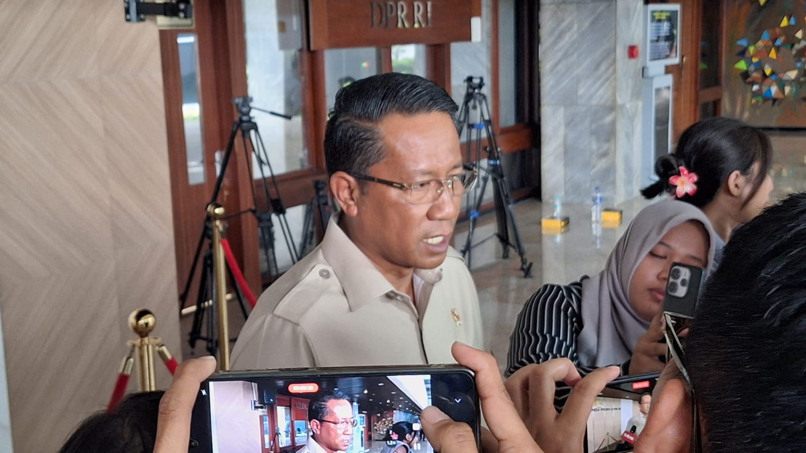 RUU Polri Bakal Atur Perpanjangan Usia Pensiun, Menkum Sebut Demi Keadilan