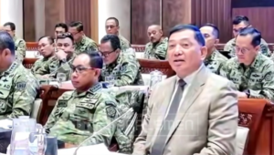 Menteri Pertahanan (Menhan) Sjafrie Sjamsoeddin dalam Rapat Kerja dengan Komisi I DPR RI, di Kompleks Parlemen, Senayan, Jakarta, Selasa, 19/5/2026 | YouTube TVR Parlemen