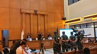 Empat anggota Badan Intelijen Strategis (BAIS) TNI di ruang sidang, Rabu, 3/6/2026 | Syahrul Baihaqi/Forum Keadilan