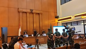 Empat anggota Badan Intelijen Strategis (BAIS) TNI di ruang sidang, Rabu, 3/6/2026 | Syahrul Baihaqi/Forum Keadilan