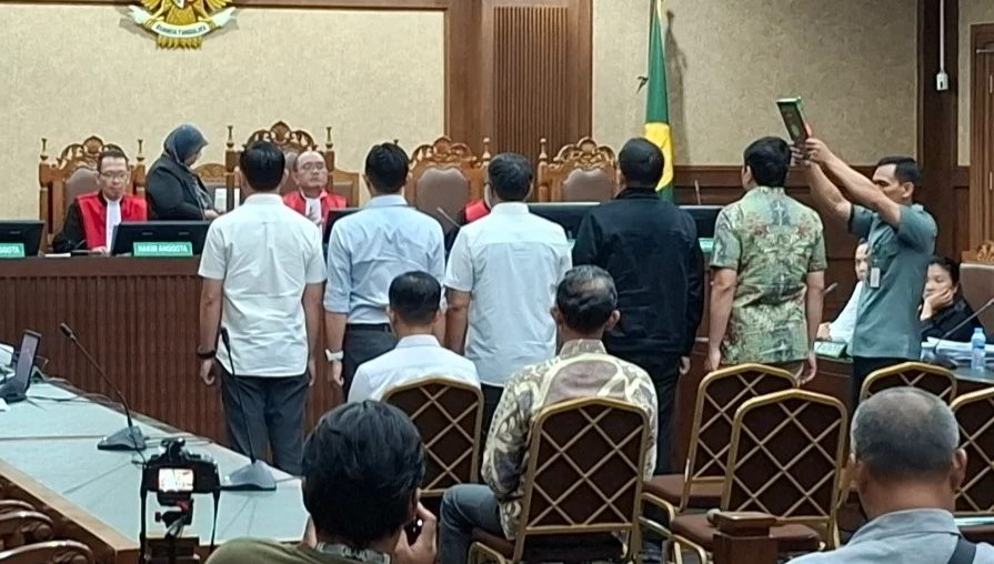 Pejabat Bea Cukai Akui Terima Rp1 Miliar dan Mobil Mazda CX-5 di Sidang Suap Blueray Cargo