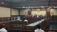Dua tersangka eks Pejabat Bea Cukai Rizal dan Sisprian Subiaksono saat bersaksi di Pengadilan Tipikor Jakarta, Senin, 8/6/2026 | Syahrul Baihaqi/Forum Keadilan