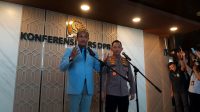 Wamenkum Edward Hiariej bersama dengan Kapolri Listyo Sigit Prabowo, di Kompleks Parlemen, Senayan, Jakarta, Selasa, 9/6/2026 | Novia Suhari/Forum Keadilan