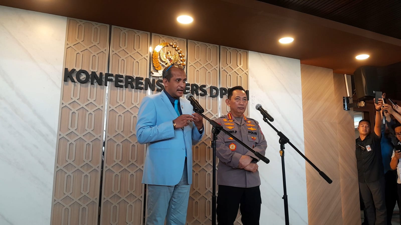 Koalisi Masyarakat Sipil Tolak RUU Polri, Wamenkum: Silakan ke MK