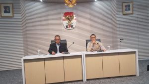 Direktur Penyidikan KPK Achmad Taufik Husein dan Jubir KPK Budi Prasetyo dalam konferensi pers di Gedung KPK, Jakarta, Kamis, 11/6/2026 | Muhammad Reza/Forum Keadilan