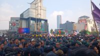 Longmarch mahasiswa UI tertahan di MH Thamrin, Jumat, 12/6/2026 | Syahrul Baihaqi/Forum Keadilan