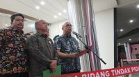 Direktur Penyidikan Jaksa Agung Muda Tindak Pidana Khusus (Jampidsus) Kejagung Syarief Sulaeman Nahdi dan Kepala Pusat Penerangan Hukum (Kapuspenkum) Kejagung Anang Supriatna di Gedung Kejagung, Jumat, 12/6/2026 malam | Ist