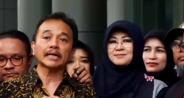 Usai Tak Ditahan, Roy Suryo Bersyukur dan Dokter Tifa Ucapkan Terima Kasih kepada Prabowo                          