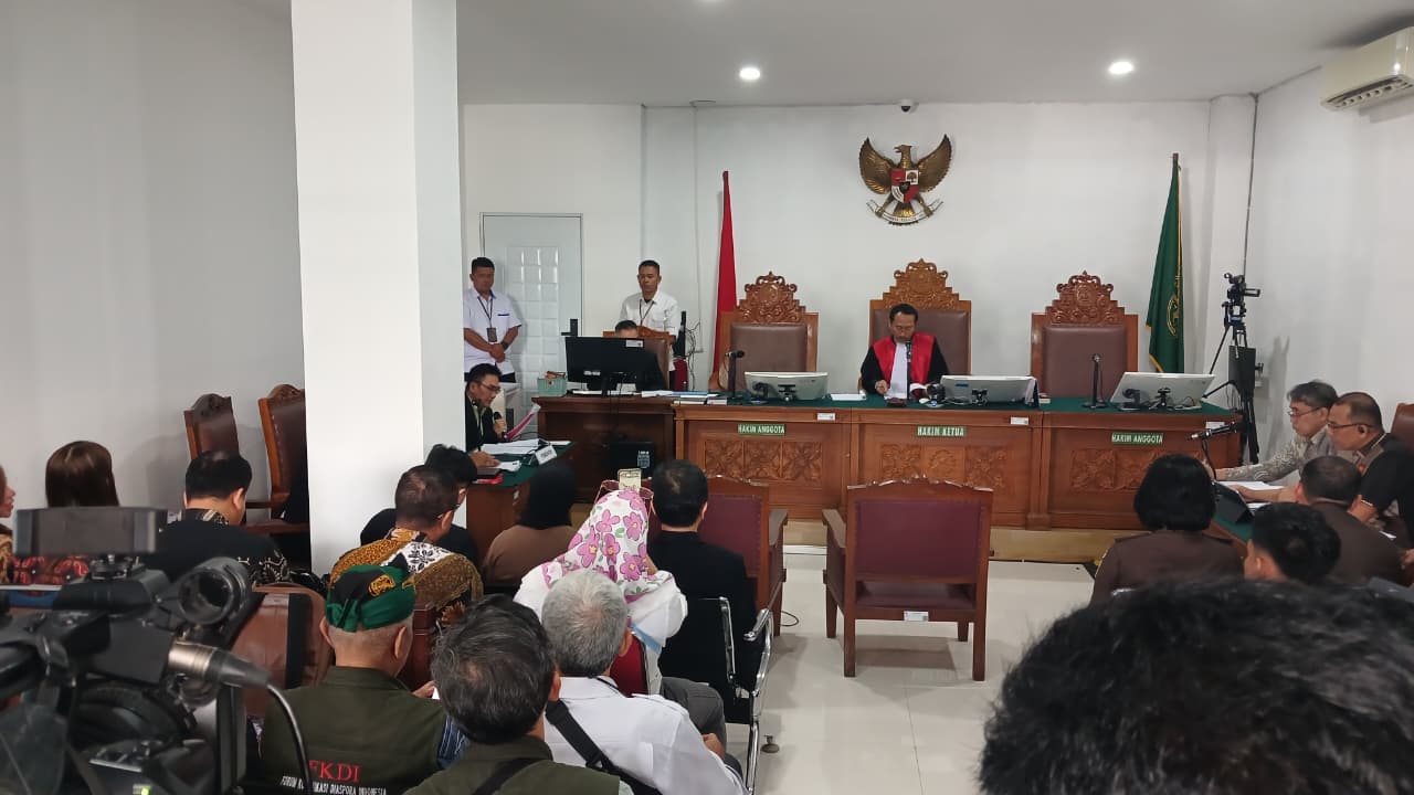 Roy Suryo Minta Penangkapan dan Penahanan Tidak Sah di Kasus Ijazah Jokowi
