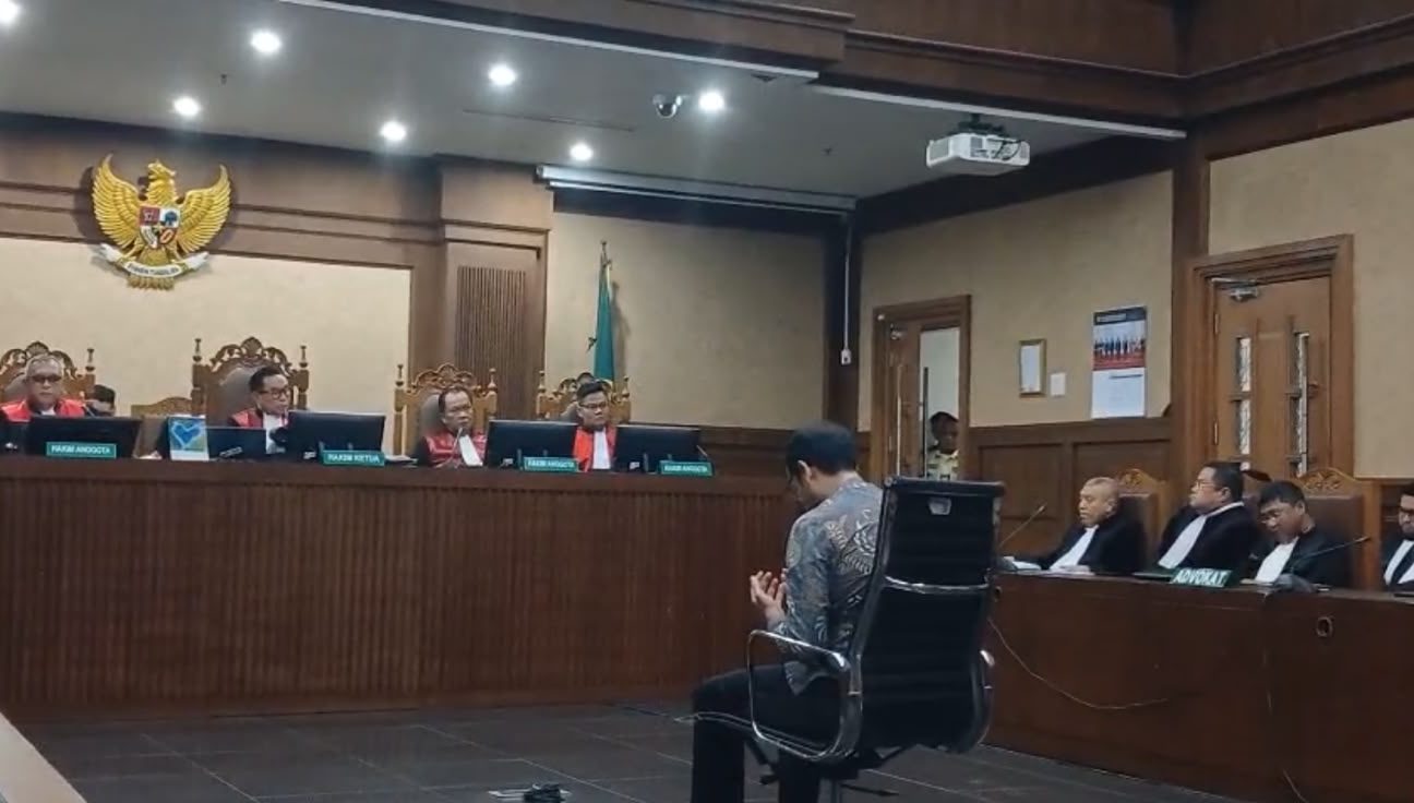 Hakim Sebut Covid-19 Tak Boleh Jadi Alasan Pengadaan Laptop Chromebook