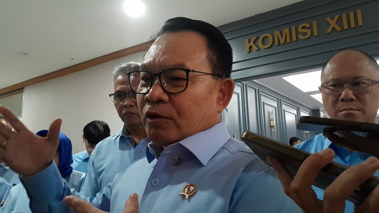 Minta Jangan Bandingkan Kunker Presiden, KSP: Prabowo Diwarisi Utang Rp8.000 Triliun
