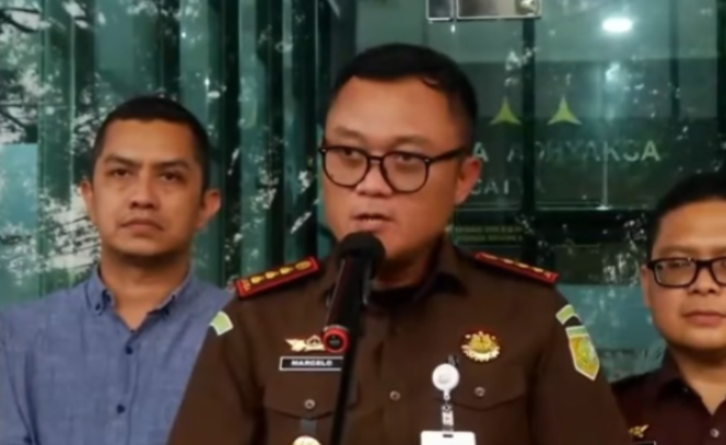 Kejari Jaksel Ungkap Alasan Tak Tahan Roy Suryo dan Dokter Tifa