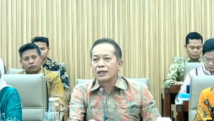 Menteri Koperasi (Menkop) Ferry Juliantono dalam Rapat Kerja bersama dengan Komisi VI DPR RI, di Kompleks Parlemen, Senayan, Jakarta, Kamis, 11/6/2026 | YouTube TVR Parlemen