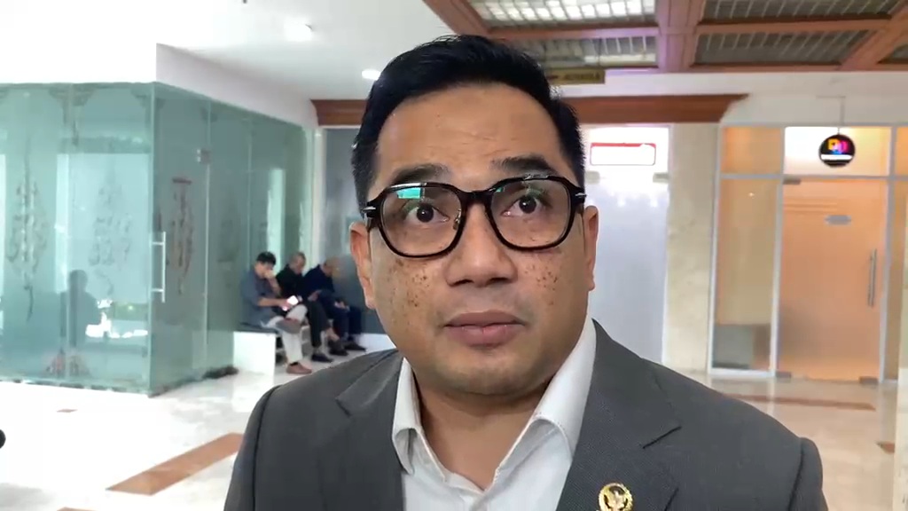 Komisi II DPR Sebut OTT Bupati Kuansing Akibat Biaya Politik Tinggi dan Gaji Kepala Daerah Rendah