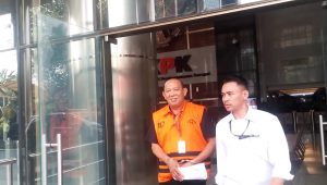 Bupati Langkat nonaktif Syah Afandin di Gedung KPK, Jakarta, Senin, 6/7/2026 | Muhammad Reza/Forum Keadilan