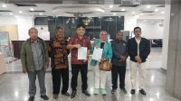 Sejumlah perwakilan akademisi saat memberikan amicus curiae ke Mahkamah Konstitusi, Senin, 6/7/2026 | Syahrul Baihaqi/Forum Keadilan