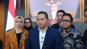 Kuasa hukum Nadiem Makarim, Zaid Mushafi, usai mendaftarkan memori banding di Pengadilan Negeri Jakarta Pusat, Rabu, 8/7/2026 | Syahrul Baihaqi/Forum Keadilan