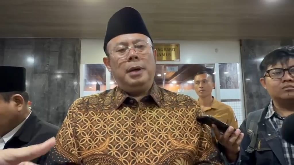 DPR Sebut Sedang Simulasikan Kebutuhan Guru Nasional untuk Tahun 2027