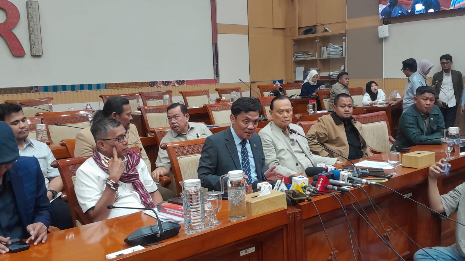 Komisi III DPR Bantah Hoaks Tolak Bahas RUU Perampasan Aset, Habiburokhman: Kami Gaspol Terus