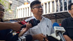 Kuasa hukum tersangka Don Ritto, Handika Honggowongso di Polda Metro Jaya, Jakarta, Selasa, 14/7/2026 | Muhammad Reza/Forum Keadilan