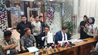Hotman Paris di Gedung Bundar Kejagung, Jumat, 17/7/2026 | Syahrul Baihari/Forum Keadilan