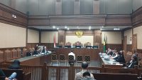 Bos Blueray Cargo John Field saat bersaksi di Pengadilan Tipikor Jakarta, 21/7/2026 | Syahrul Baihaqi/Forum Keadilan