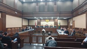 Bos Blueray Cargo John Field saat bersaksi di Pengadilan Tipikor Jakarta, 21/7/2026 | Syahrul Baihaqi/Forum Keadilan