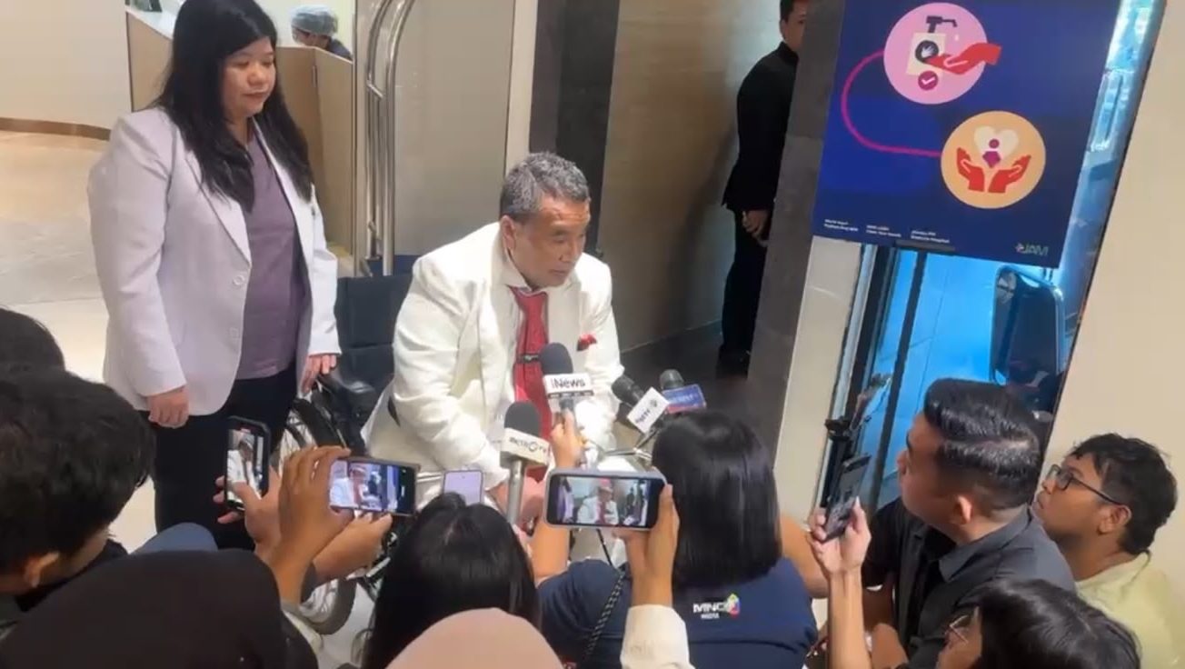 Hotman Paris Mundur dari Kuasa Hukum Eks Jampidsus Febrie Adrinsyah