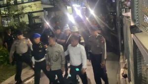 Mantan Jaksa Agung Muda Tindak Pidana Khusus Kejaksaan Agung (Jampidsus Kejagung) Febrie Adriansyah tiba di Rumah Tahanan (Rutan) Komisi Pemberantasan Korupsi (KPK), Jakarta Selatan, Jumat, 24/7/2026, sekitar pukul 23.20 WIB | Muhammad Reza/Forum Keadilan