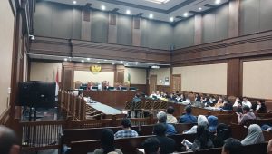 Mantan Direktur Pelaksana 4 Lembaga Pembiayaan Ekspor Indonesia (LPEI) Henry Sihotang saat bersaksi di Pengadilan Tipikor Jakarta, Senin, 27/7/2026 | Syahrul Baihaqi/Forum Keadilan