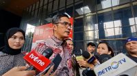 Kuasa Hukum Febrie Adriansyah (FA), Febri Diansyah di Gedung KPK, Jakarta, Kamis, 30/7/2026 | Muhammad Reza/Forum Keadilan