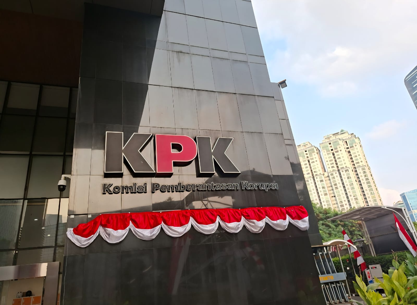 LSM Frontal Laporkan Sekda Kuningan ke KPK, Merujuk Temuan BPK Soal Dana GU Disdik Rp3,1 Miliar