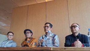 Tim kuasa hukum mantan Jaksa Agung Muda Tindak Pidana Khusus (Jampidsus) Febrie Adriansyah di Kawasan Jakarta, Selasa, 4/8/2026 | Muhammad Reza/Forum Keadilan