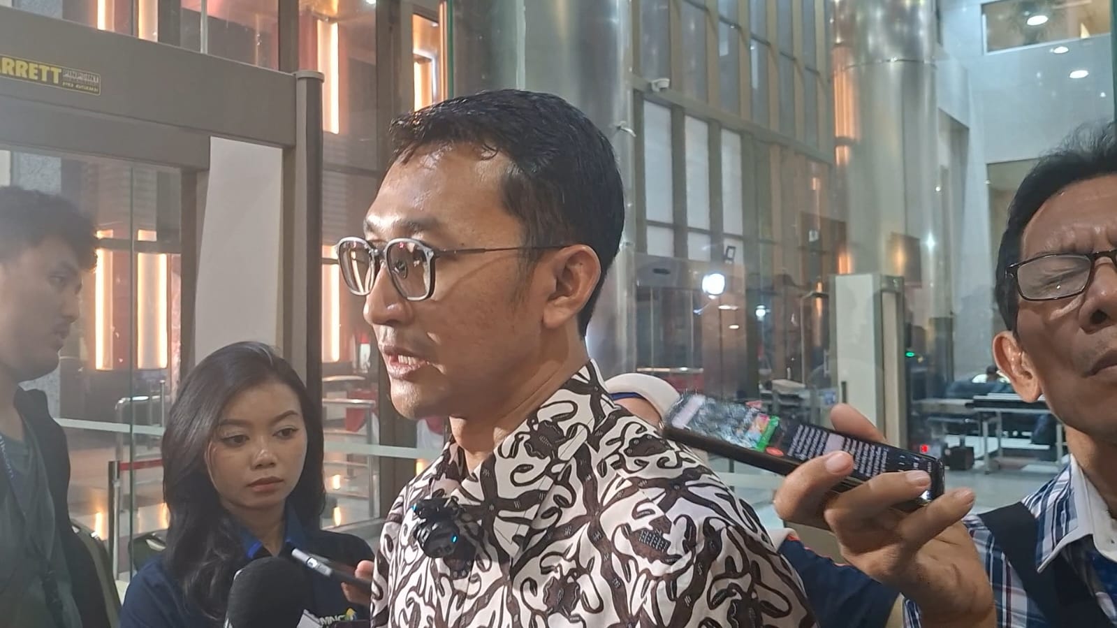 Iskandar Sitorus Dicecar KPK soal Dugaan Suap ke Oknum Bea Cukai