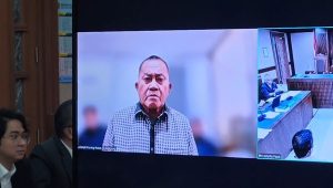 Eks Waka BGN Lodewyk Pusung saat memberikan keterangan secara online di ruang sidang Pengadilan Negeri Jakarta Pusat, Kamis, 20/8/2026 | Syahrul Baihaqi/Forum Keadilan
