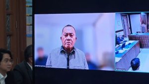 Eks Waka BGN Lodewyk Pusung saat memberikan keterangan secara online di ruang sidang Pengadilan Negeri Jakarta Pusat, Kamis, 20/8/2026 | Syahrul Baihaqi/Forum Keadilan