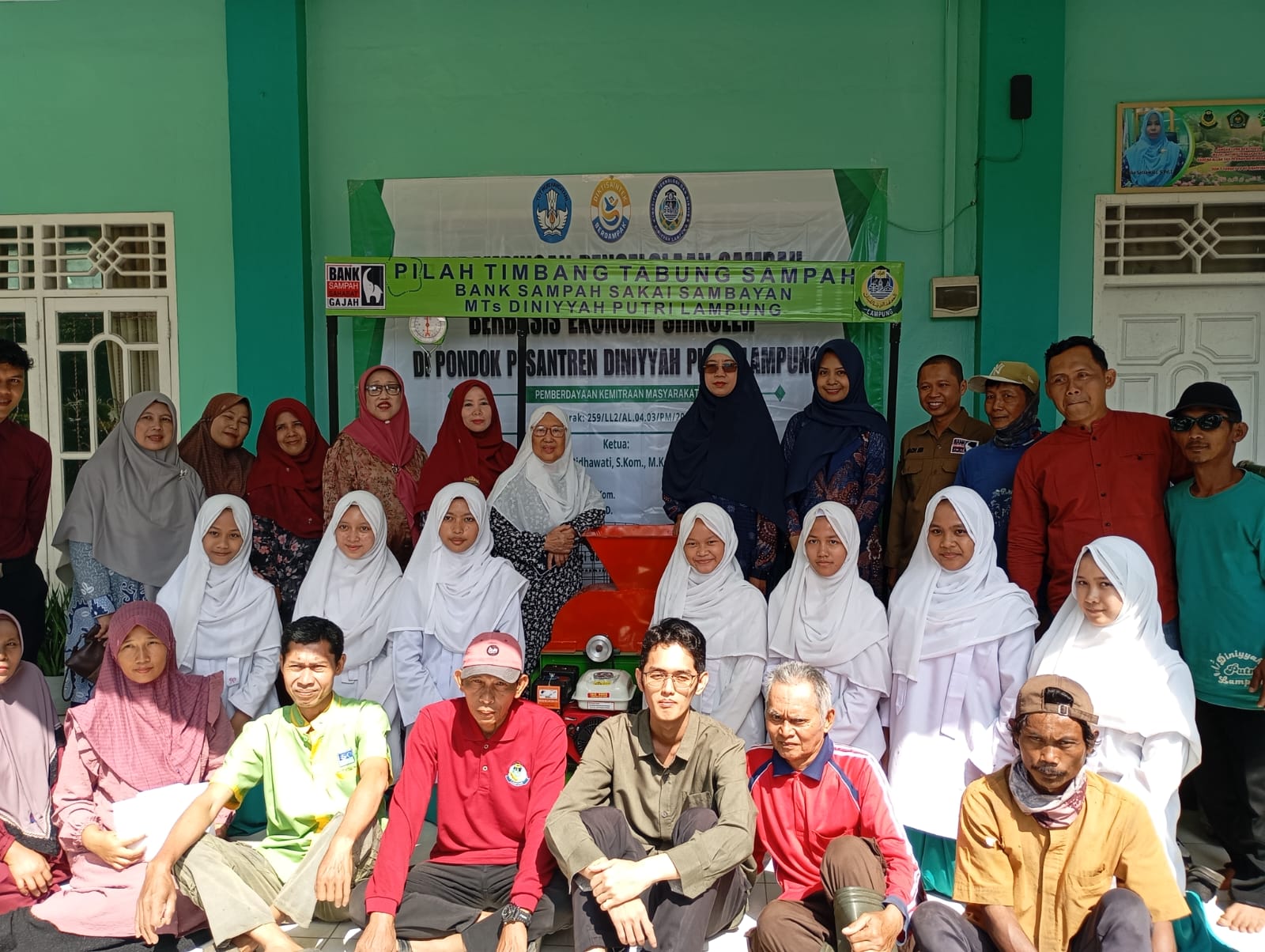 Pesantren Diniyah Putri Lampung Terapkan Ekonomi Sirkuler, Sampah Diolah Jadi Bernilai