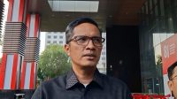 Kuasa hukum eks Jampidsus Kejaksaan Agung Febrie Adriansyah, Febri Diansyah, di Gedung KPK, Jakarta, Jumat, 28/8/2026 | Muhammad Reza/Forum Keadilan