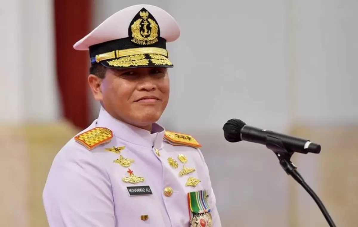 Saatnya Laksamana Muhammad Ali Memimpin TNI: Menjaga Keseimbangan Politik dan Soliditas Antarmatra