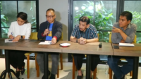 Pendiri yayasan sekolah Harapan Ibu Yan Sofyan Syafe’i (kedua dari kanan) saat melakukan konferensi pers, di Jakarta Selatan, Minggu, 9/8/2026 | Ist