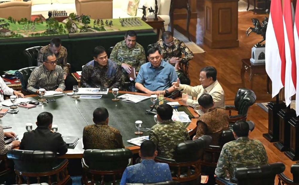 Prabowo Beri Arahan Rekrut Suku Dayak Pedalaman Jadi Prajurit TNI